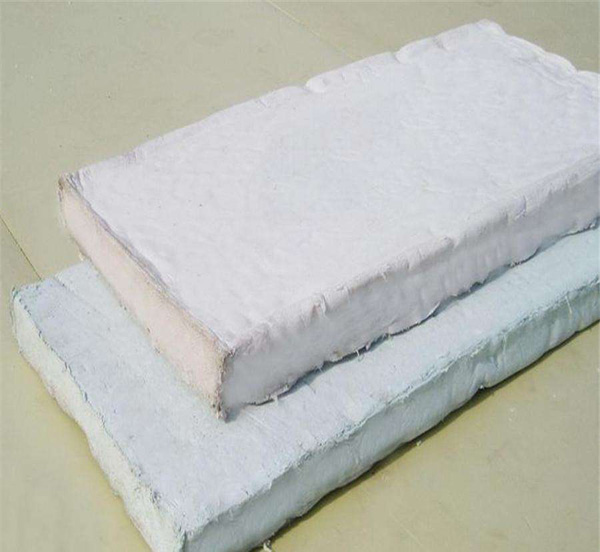 �����ΰ�